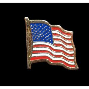 Patriotic Red White And Blue Enamel On Gold Tone Metal United States Flag Lapel